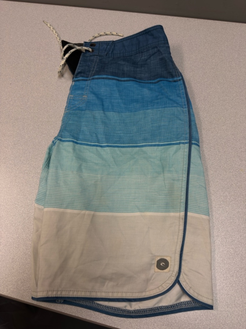 Rip Curl Men's Tricolor Boardshorts with Rainbow Logo sz 32
